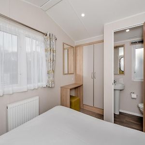 Mobile Home 7